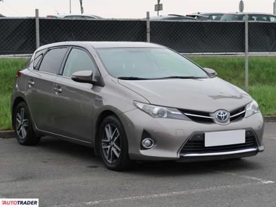 Toyota Auris 1.8 134 KM 2014r. (Piaseczno)