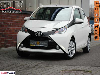 Toyota Aygo 1.0 benzyna 68 KM 2014r. (Mysłowice)