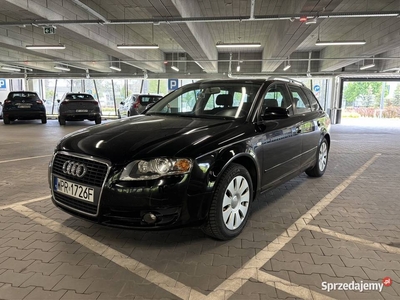 AUDI A4 B7 2.0 Diesel 140KM / Bi-Xenon skrętny / BOSE 6-biegów / Hak!