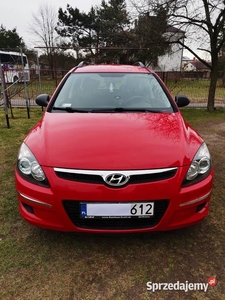 Hyundai I30 CW 1.4 Benzyna !!! Bezwypadkowy !!!