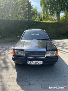 Mercedes 190 2.0b