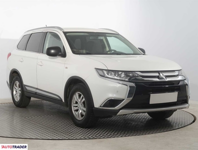 Mitsubishi Outlander 2.0 147 KM 2015r. (Piaseczno)