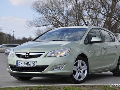 Opel Astra 1.4 Turbo Edition / zadbane, tempomat, czujnik parkowania