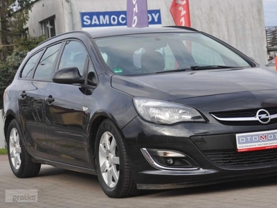 Opel Astra J