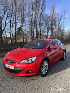 Opel Astra J GTC