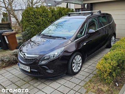 Opel Zafira C Od nowości w rodzinie, 100% bezwypadkowy, 2 komplety opon