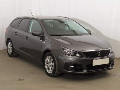 Peugeot 308 2018 1.2 PureTech 119036km Kombi