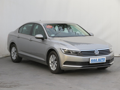 Volkswagen Passat 2018 1.4 TSI 188565km Sedan