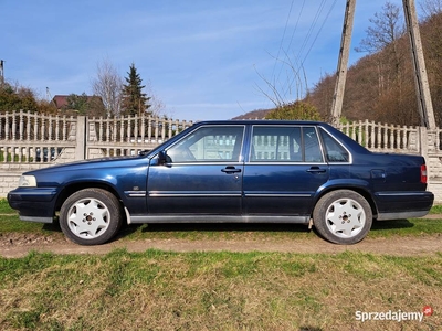 Volvo 960 sedan 2.5