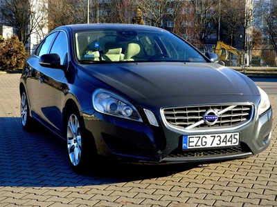 Volvo S60 II Volvo S60 2011r 2.0d AUTOMAT - BARDZO DOBRY STAN