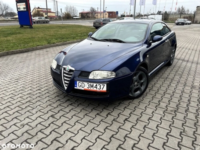 Alfa Romeo GT 2.0JTS Distinctive