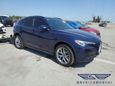 Alfa Romeo Stelvio SUV 2.0 Turbo 280KM 2018