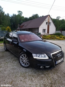 Audi A6 Avant 3.0 TDI DPF quattro tiptronic