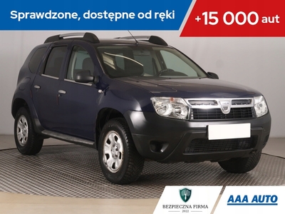 Dacia Duster I SUV 1.6 16V 105KM 2012