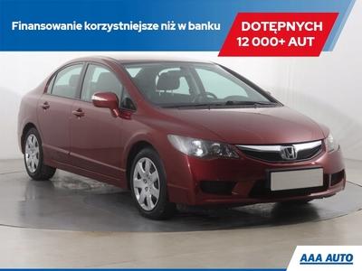 Honda Civic VIII Sedan 1.8 i-VTEC 140KM 2009