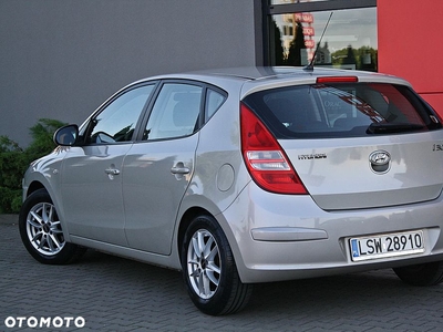 Hyundai I30 1.4 Classic + World Cup