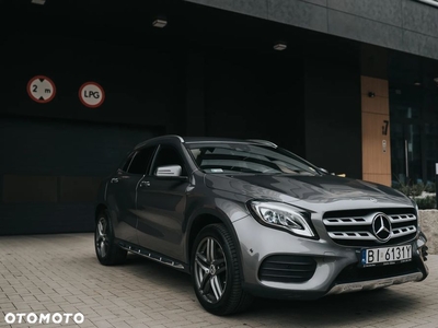 Mercedes-Benz GLA 220 4-Matic AMG Line