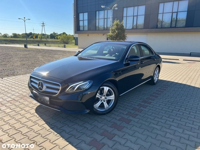 Mercedes-Benz Klasa E 220 d 9G-TRONIC