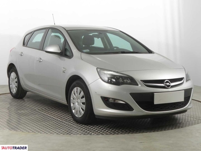 Opel Astra 1.6 113 KM 2014r. (Piaseczno)