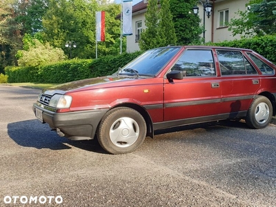 Polonez Caro