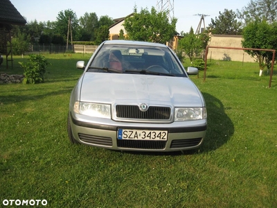 Skoda Octavia 1.6 Ambiente