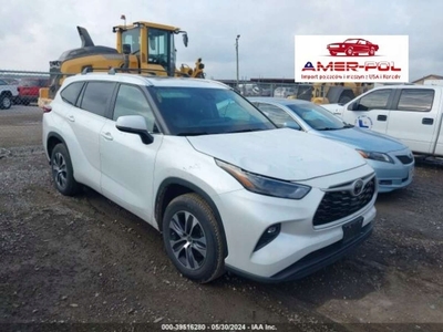 Toyota Highlander III 2023