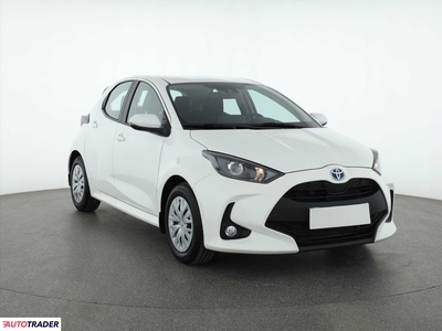 Toyota Yaris 1.5 113 KM 2022r. (Piaseczno)