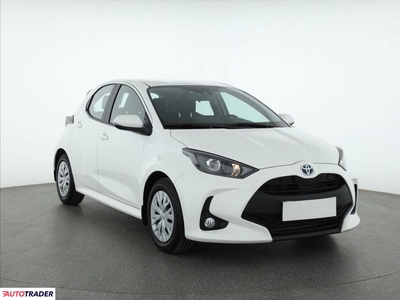 Toyota Yaris 1.5 113 KM 2022r. (Piaseczno)