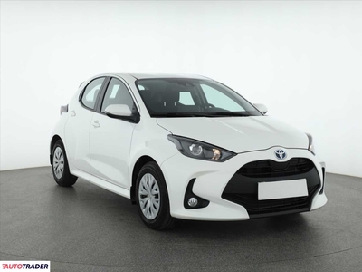 Toyota Yaris 1.5 113 KM 2022r. (Piaseczno)