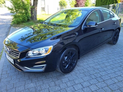 Volvo S60 II Sedan Facelifting 2.0 T5 DRIVE-E 245KM 2015