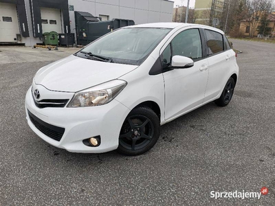 Bezwypadkowa i serwisowana Toyota Yaris kam.cofania Navigacj