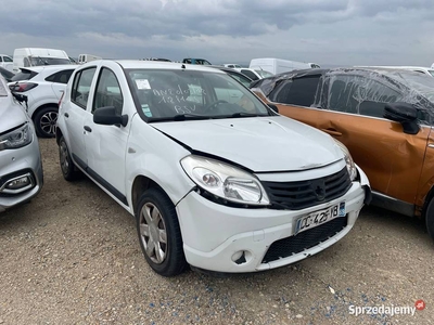 DACIA Sandero 1.2i 75 CC425