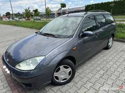 ** Ford Fokus Kombi 1.6 Benzyna ** Długie Opłaty **2003 **