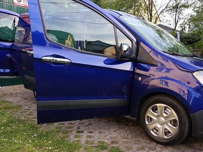 Ford Transit courier 1.0 benzyna, klimatyzacja,stan bardzo dobry zamiana