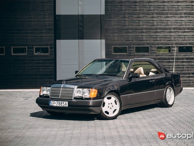 Mercedes-Benz 300