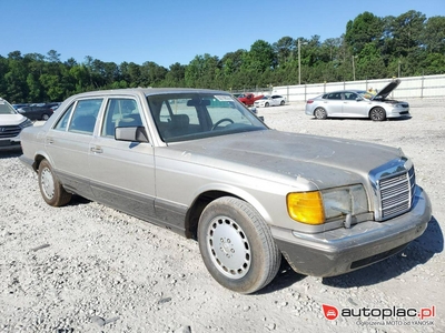 Mercedes-Benz w126