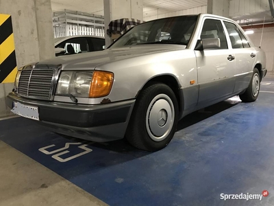 mercedes w 124 benzyna 2,0 1990 rok zarejestrowany