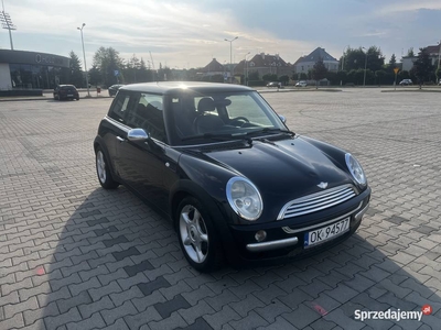 Mini Cooper 1.6 Benzyna, 116KM, 2003 rok, przebieg: 161180, Automat