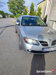 Nissan Almera 1.8