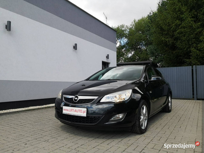 Opel Astra 1.4 16v 140KM Klima Tempomat Sensory Isofix ALU Servis Gwarancj…