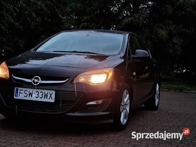 Opel astra