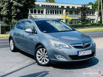 OPEL ASTRA J 1,7 CDTi 110 Koni Zarejestrowany Bezwypadkowy Zapraszam