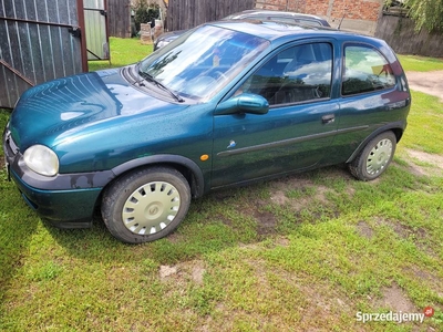 Opel corsa b 1.0