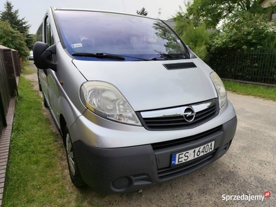 Opel Vivaro 2.0 TDCI 115KM