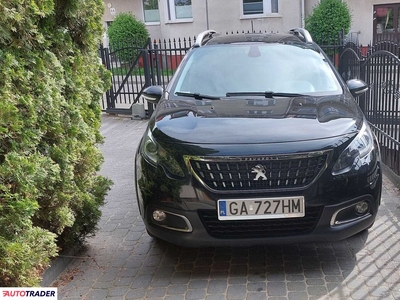 Peugeot 2008 1.2 benzyna 110 KM 2019r. (gdynia)