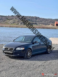 Volvo S40