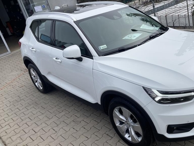 VOLVO XC40 Led-Panorama-Skóra-Hybrid