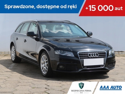 Audi A4 B8 Avant 2.0 TDI 143KM 2009