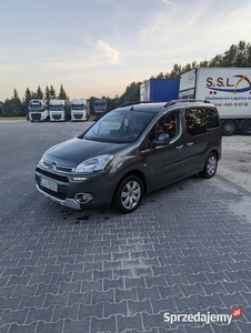 Citroen Berlingo lift 60 tys km benzyna