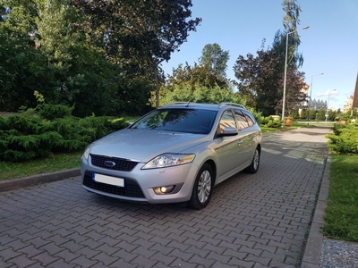 Ford Mondeo 2,0b 145km 122tk